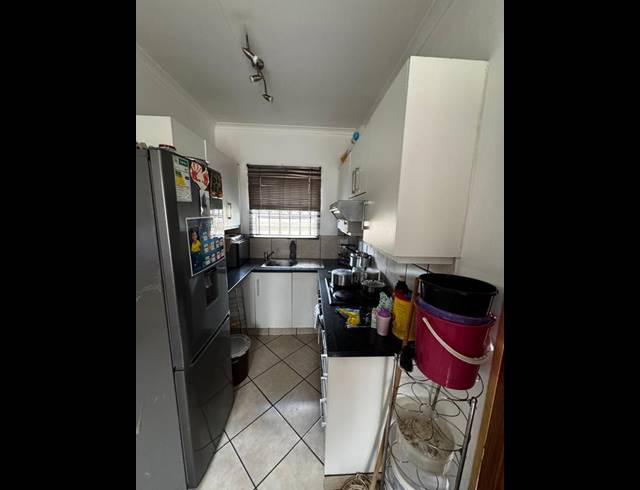 3 BEDROOM TOWNHOUSE FOR SALE IN DAWN PARK